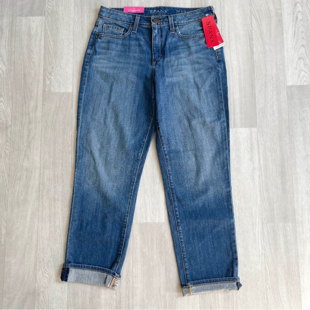 NEW Spanx Slim-X Casual Cuffed Jeans Authentic Blue SD7015 Size 27